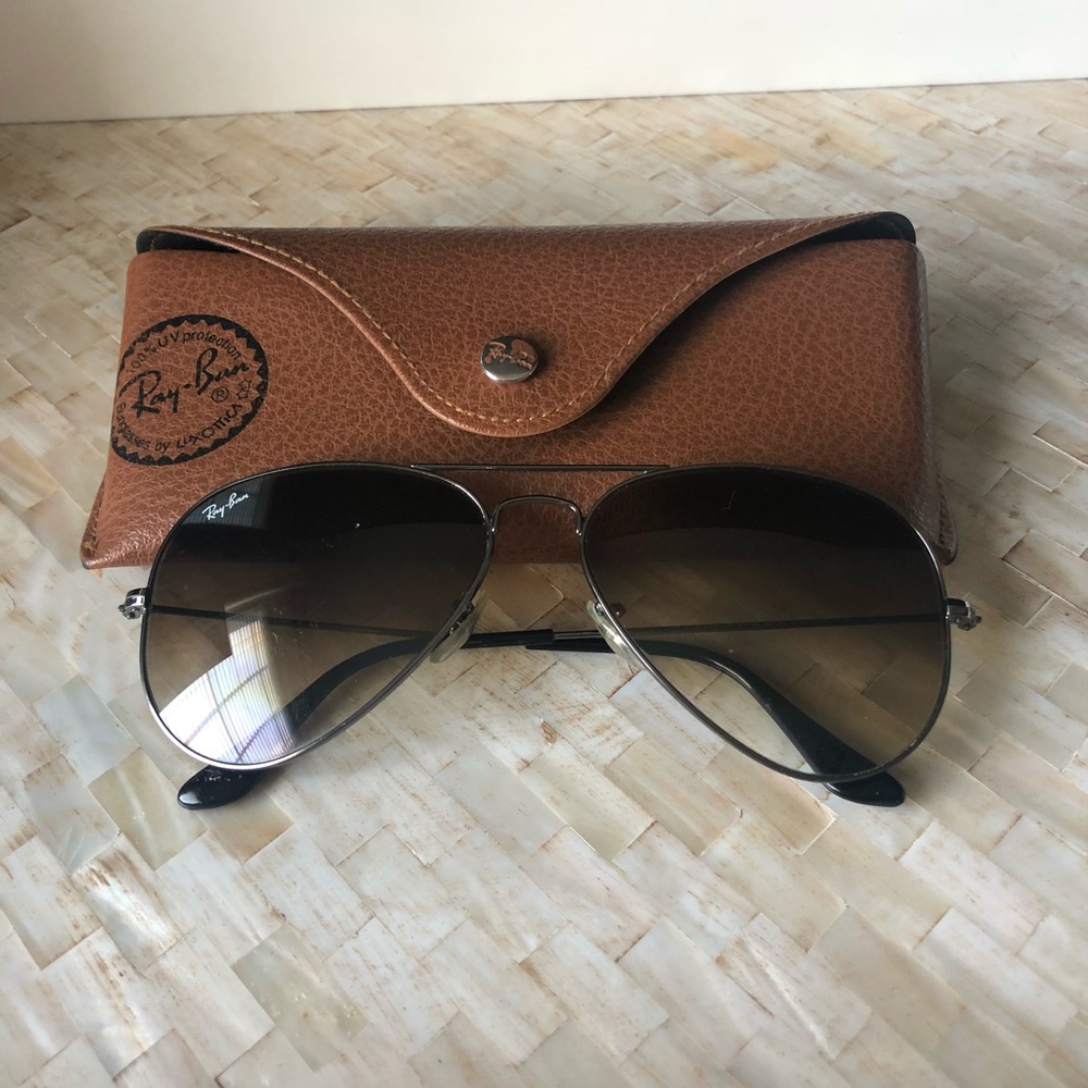Ray-Ban Aviator Gradient Suglasses